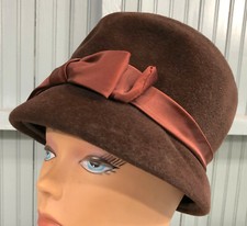 Womens VTG Velvet Union Made In USA Italian Dress Church 55cm Bucket Hat Cap