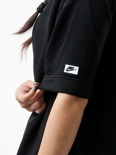 WOMENS NIKE MODERN LOGO CARDIGAN TOP SIZE M (846504 011) BLACK CAPE - Picture 3 of 9
