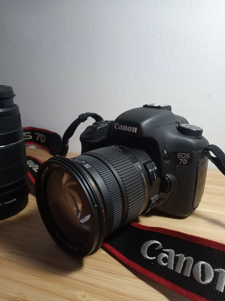 Canon EOS 7D, foto 2 di 3