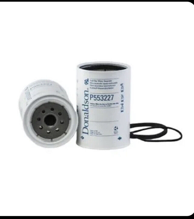 Donaldson P553227 Fuel Filter, With Water Separator, Spin On