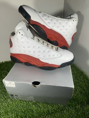 Size 11 - Jordan 13 Retro Chicago 2017 (WITH OG BOX)