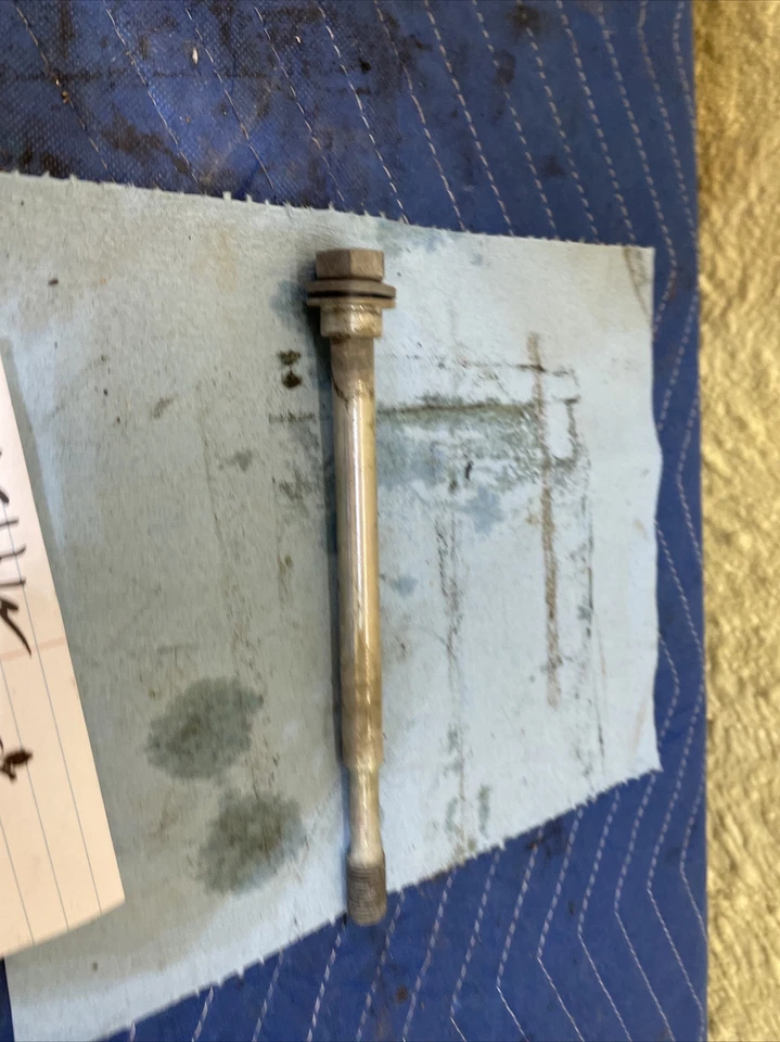 2003 Polaris Rmk 800 主离合器螺栓 126 — 第 3/4 张图片