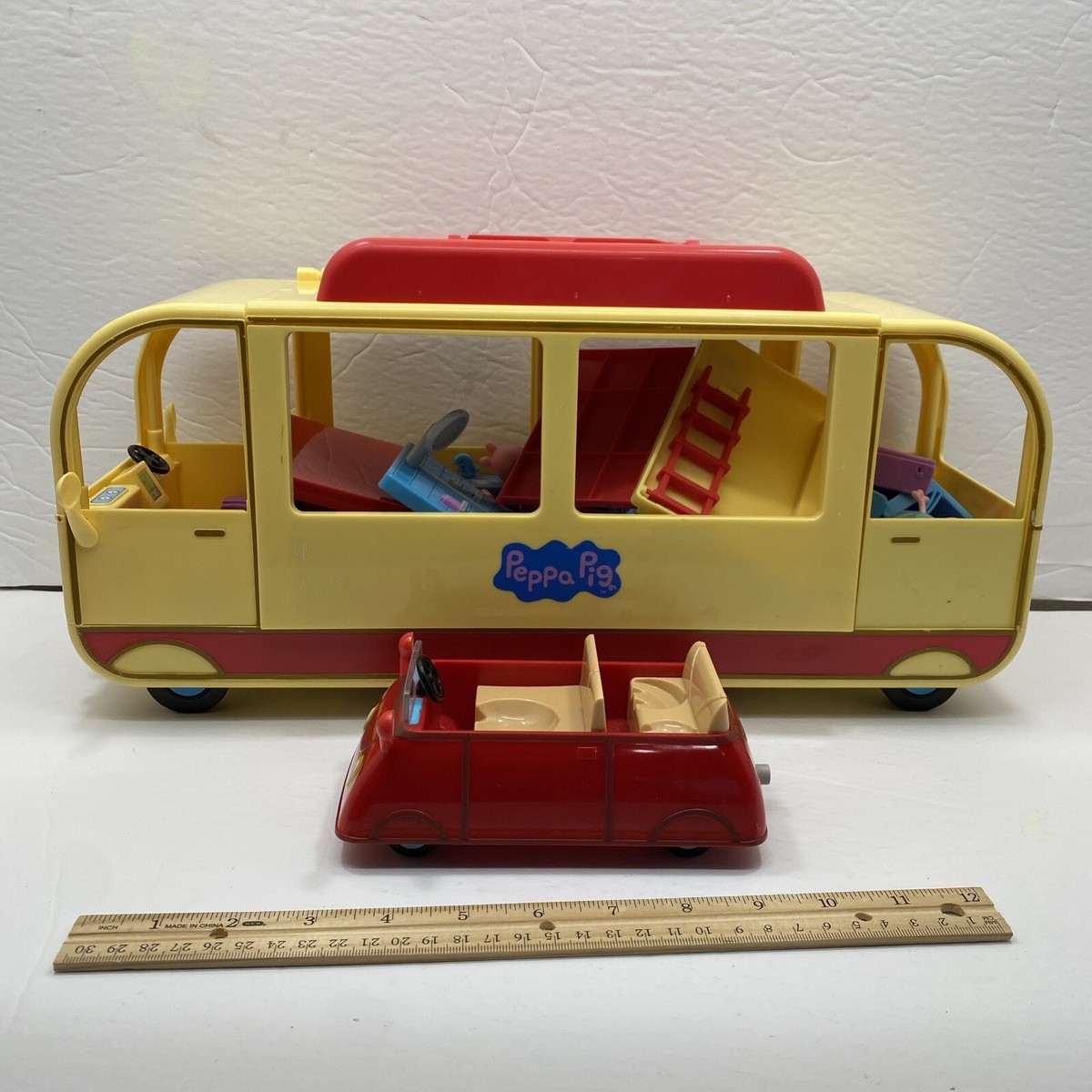 Peppa Pig Transforming Camper Van RV Camping Playset Figures Lot