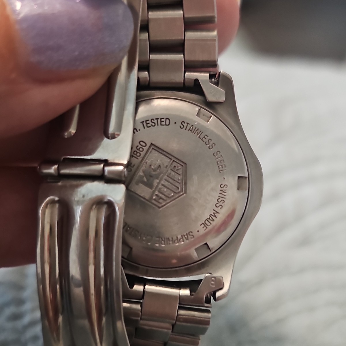 TAG Heuer 2000 Women's Quartz Swiss Made Date 200m Silver Dial