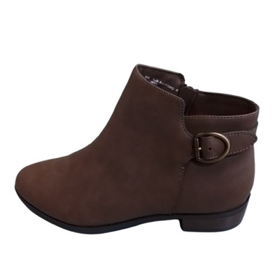 Women's St John's Bay Rayford Stacked Heel Booties - Chocolate - 8 - NIB