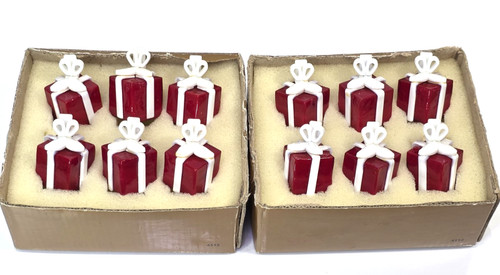 Crate and Barrel Red Christmas Gift Place Card Holders Set of 12