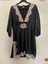 Frederick's of Hollywood black satin lace trim babydoll nightgown M/L