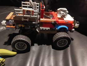 Lego 70907 Killer Croc &  Tail Gator (Retired) 