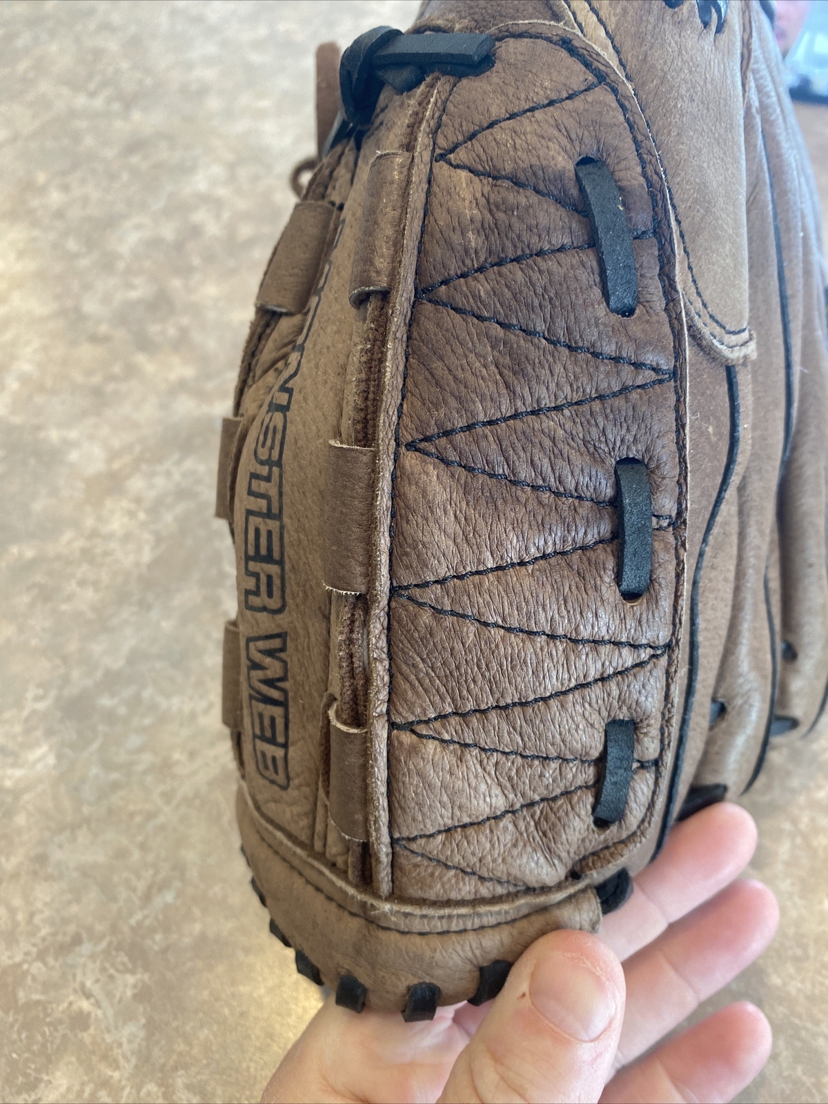 Brett Pro Handcrafted Leather LH Baseball Glove Monster Web 12" BR 450