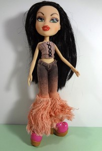 Bratz Doll Dressed Orange Fringe Pants Clothes Green Eyes Long