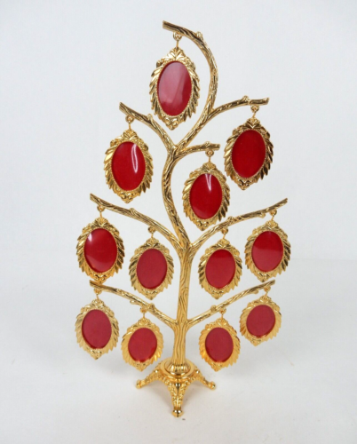 12 Frame Gold Family Tree - Thai Elegance, Velvet Red - Picture 1 of 4