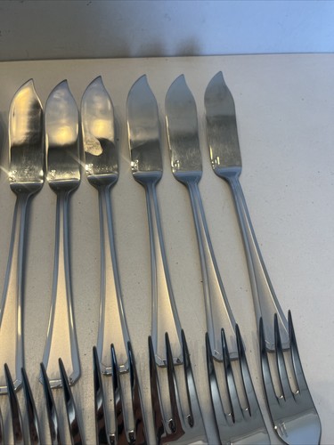 Série De 12 Couteaux Et 12 Fourchettes À Poisson Guy Degrenne En Inox - Imagen 5 de 23