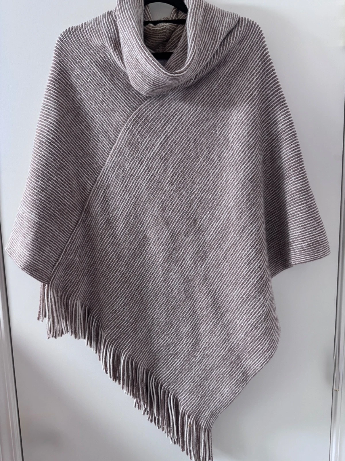 Chico’s Metallic Knit Poncho One Size Taupe Fringe Cozy Wrap Shimmer