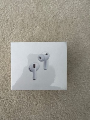 Apple AirPods Pro with MagSafe Wireless Charging Case - White