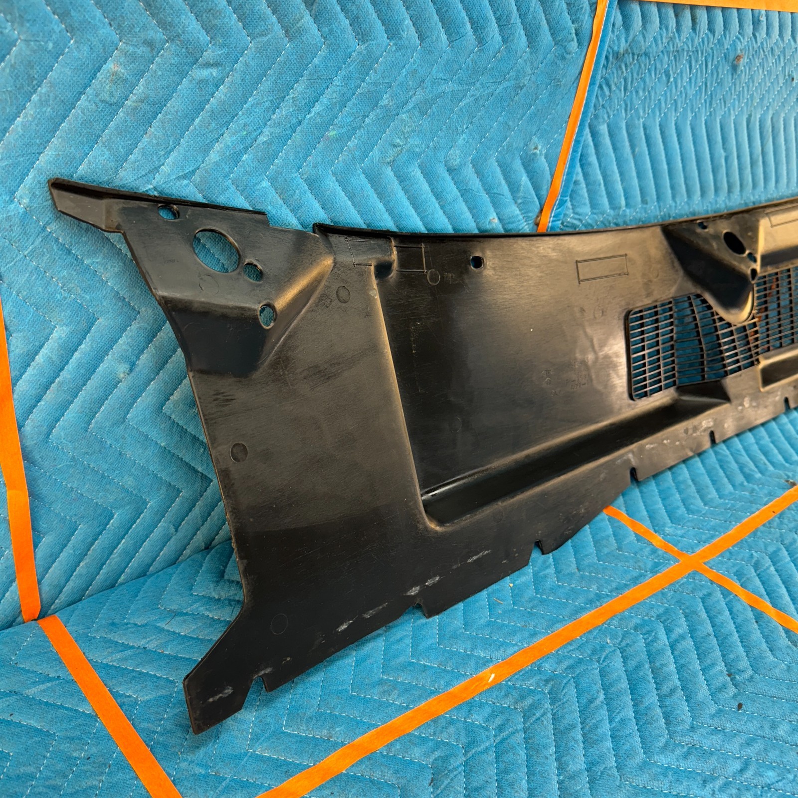 1989–1991 Chrysler Maserati Cowl Panel Windshield Grille OEM 4512463