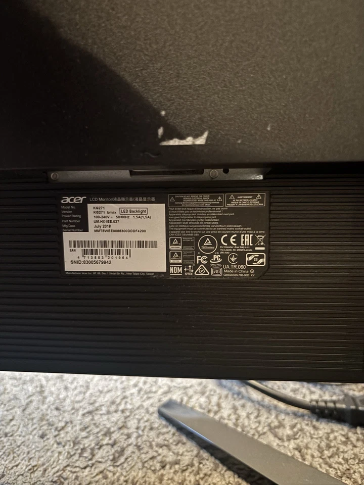 Acer KG271 27" (68.6 cm) Full HD LED LCD Gaming Monitor (UM.HX1EE.027) - Bild 2 von 3