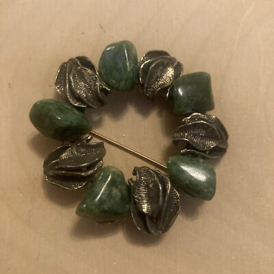 Estate Hob Signed Antique Goldtone Curled Leaf w Green Stone Nugget Wreath 