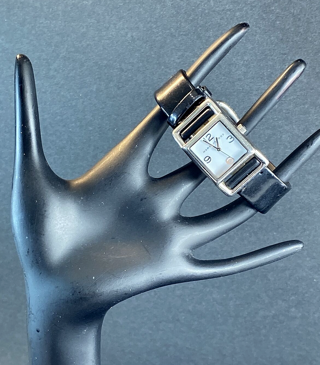 Marc By Marc Jacobs Square Silver Tone Watch Black Leather Marc By Marc Jacobs Square Silver Tone Watch Black Leather