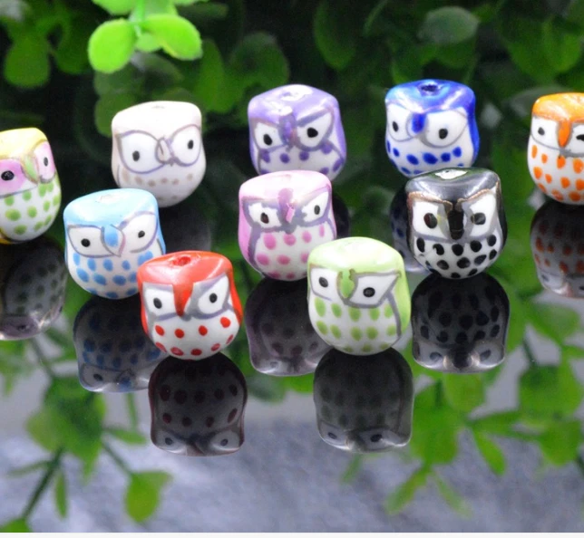 Venta al por mayor 100 cuentas de cerámica de búho color 14x16 mm artesanías Foto 3 de 4
