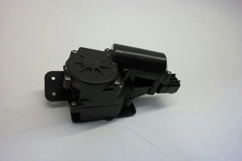 Actuador de bloqueo de tapa de maletero Chevrolet Equinox 13 2013 Foto 3 de 4