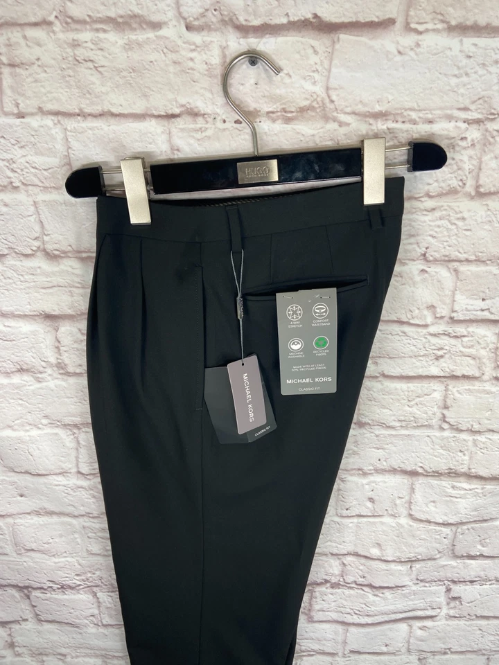 NOVA CALÇA SOCIAL MICHAEL KORS masculina preta CLASSIC FIT STRETCH 32WX32L - Imagem 2 de 4