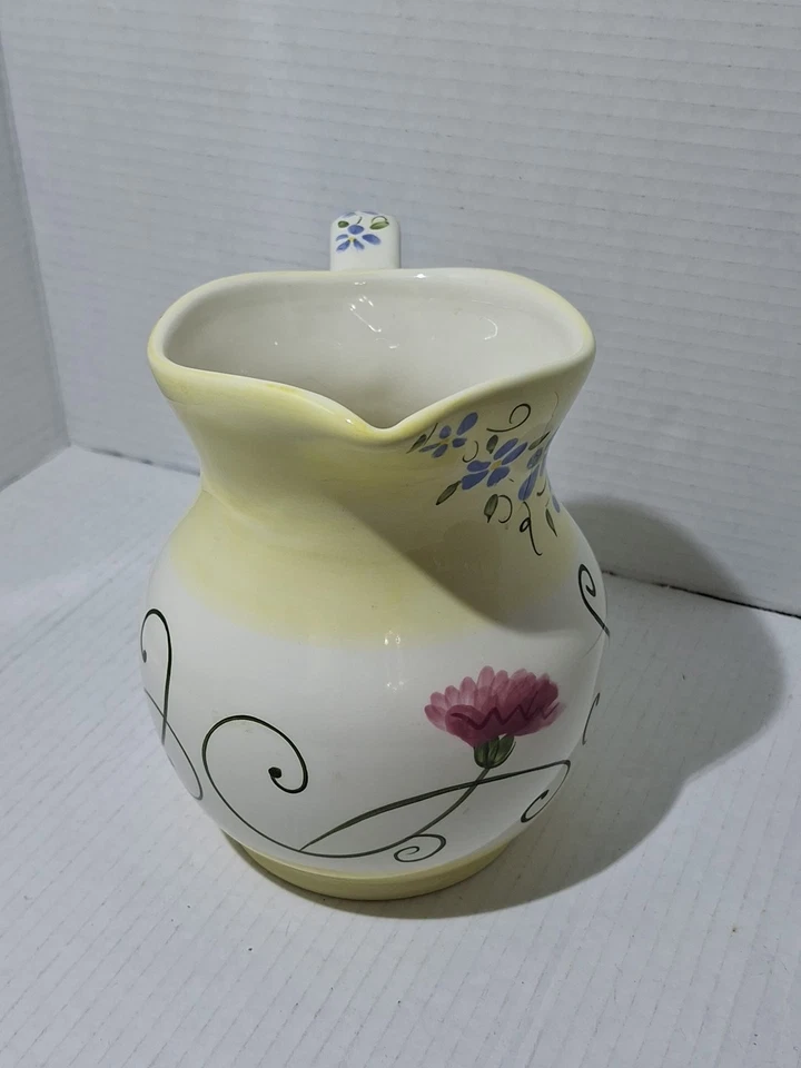 "Jarra de cerámica FTD ~ Florero/Soporte para utensilios ~ Floral con enredaderas ~ 6 1/2"" de alto" Foto 2 de 4