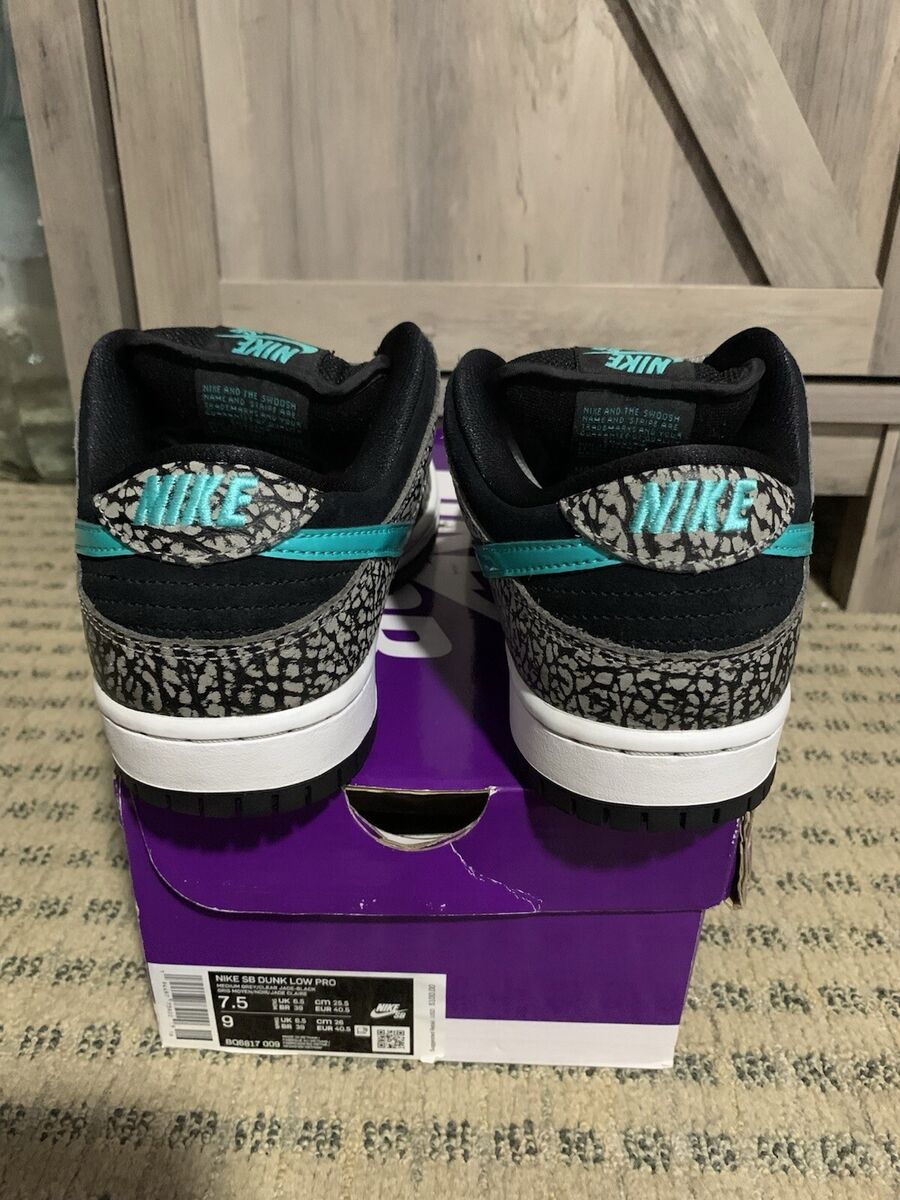Size 7.5 - Nike SB Dunk Low atmos Elephant Og Box Fast Size 7.5 - Nike SB Dunk Low atmos Elephant Og Box Fast