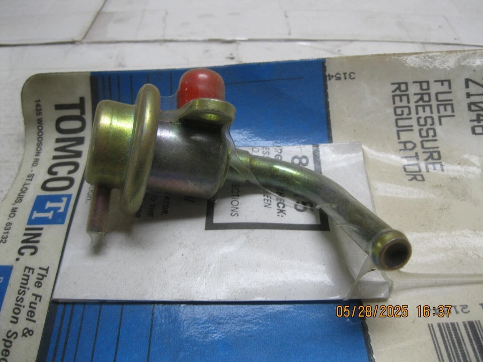 Tomco 21046 Fuel Pressure Regulator - Imagem 2 de 4
