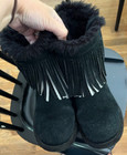 Girls Ugg black and silver fringe boots youth 3 — photo 6