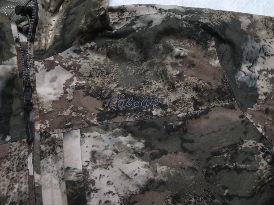 Cabela's MT050 Whitetail Extreme GORE-TEX Parka with SCENTINEL Men Large - Image 2 of 4