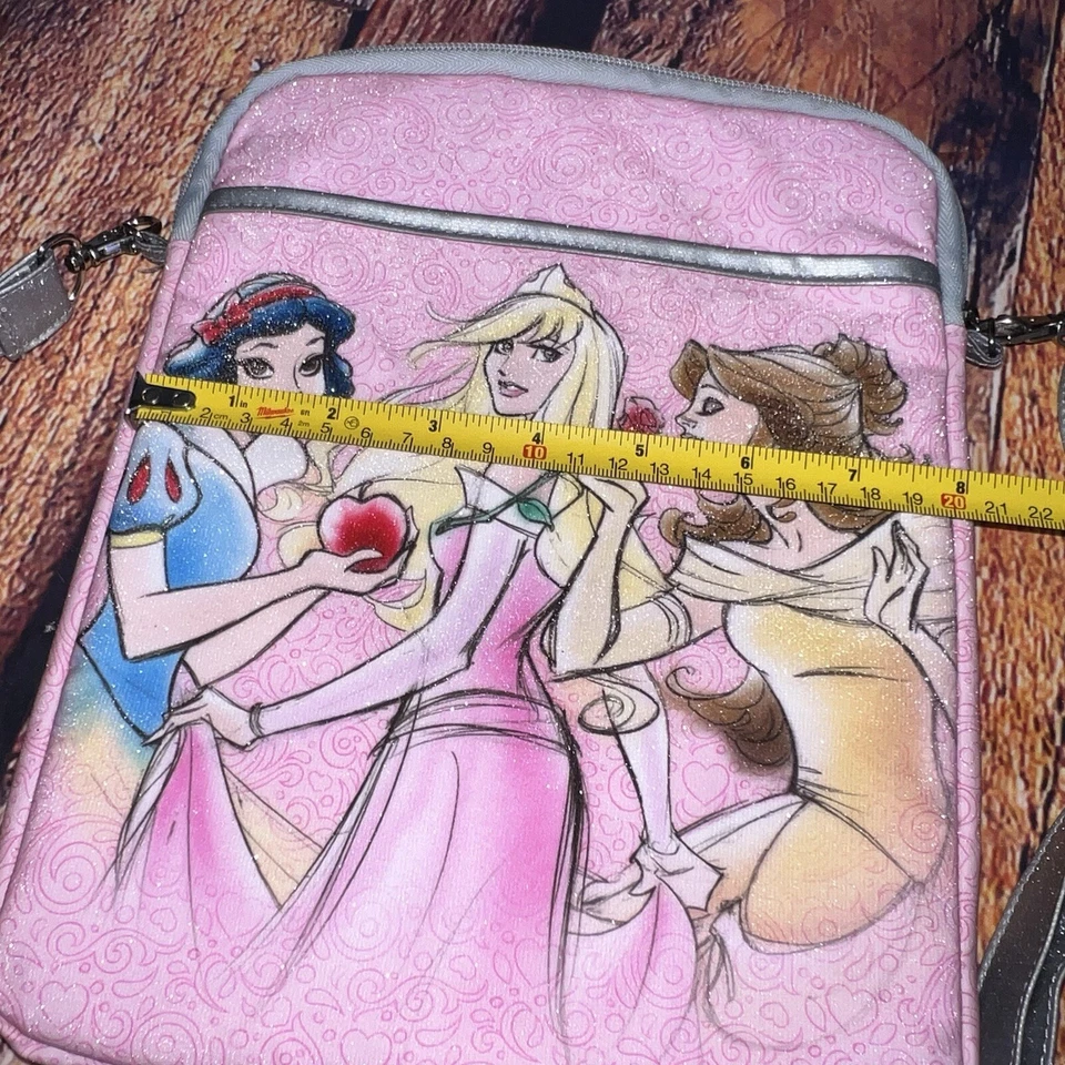 Bolso Mensajero Princesas Parques Disney Bandolera Princesas Actitudes Rosa LEER Foto 4 de 4