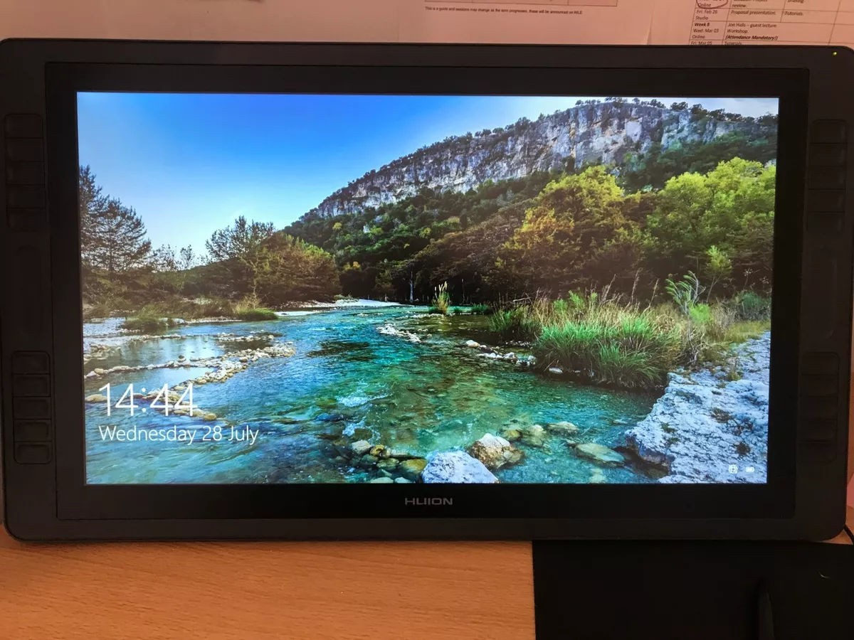 Huion kamvas pro 22 deals