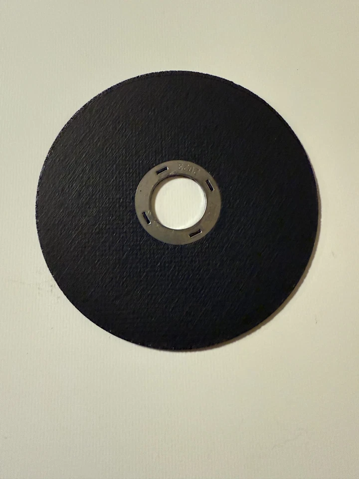 Cortadora Metabo ruedas de corte 4-1/2" X .040 caja de 100 Foto 2 de 3