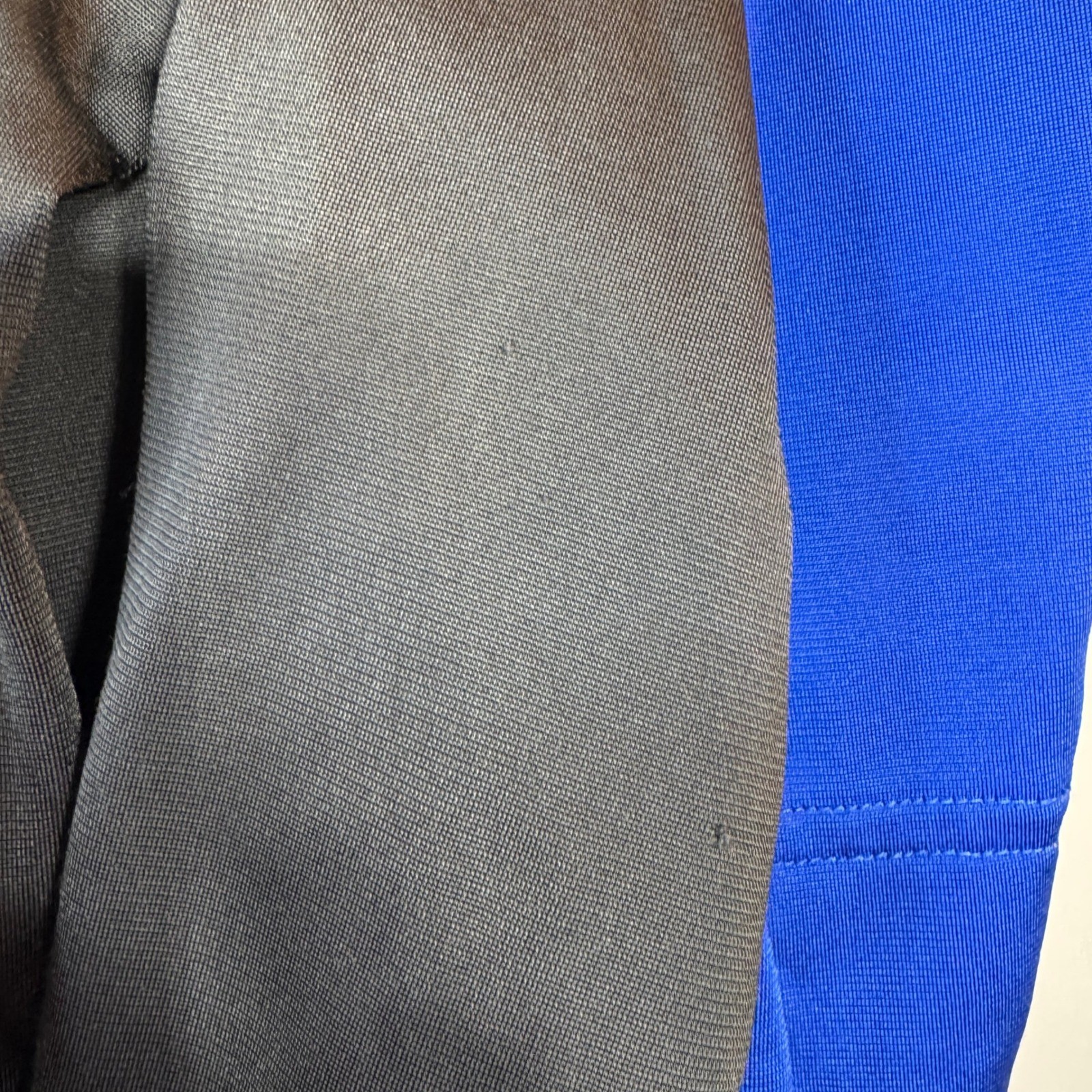 Under Armour Boys Track Jacket Blue Grey Orange Full Zip YSM Small Sportswear thumbnail 8