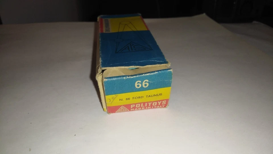 Politoys  Ford taunus -  plastica APS - # 66 - Immagine 3 di 4