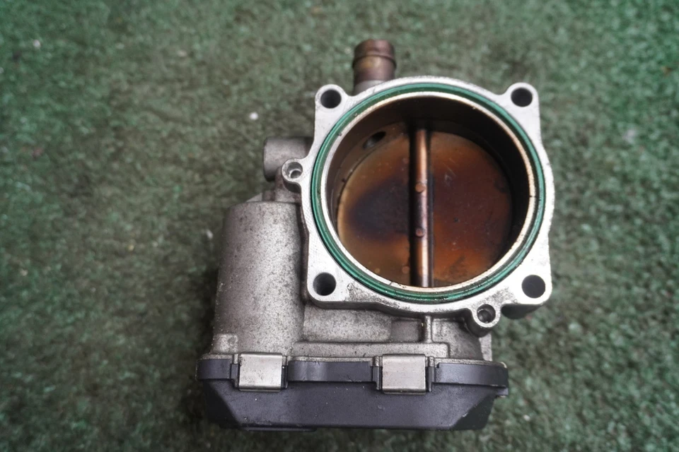 BMW 335i 2007 2008 2009 2010 carrocería del acelerador 3L fabricante de equipos originales 102 k millas A2C53179105 Foto 2 de 4