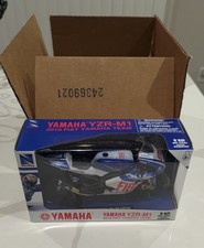 New Ray Yamaha YZR-M1 2010 FIAT Jorge Lorenzo No.99 2010 1:12 Diecast