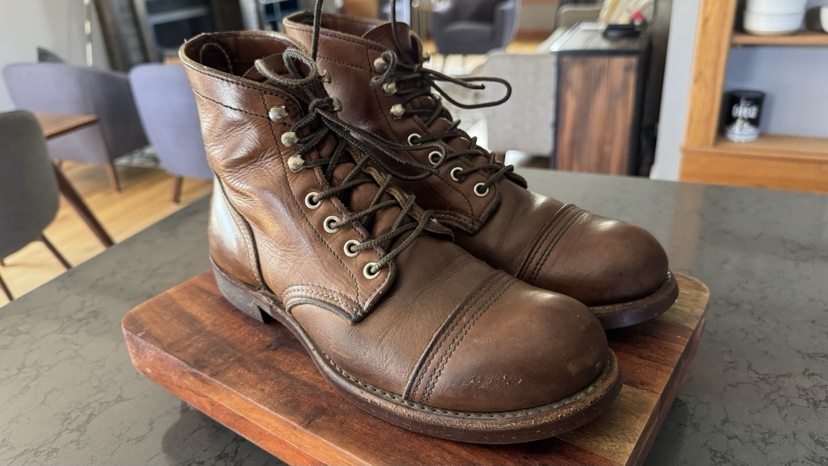 Red Wing Iron Ranger 8111 - Heritage - Amber Harness Leather - USA