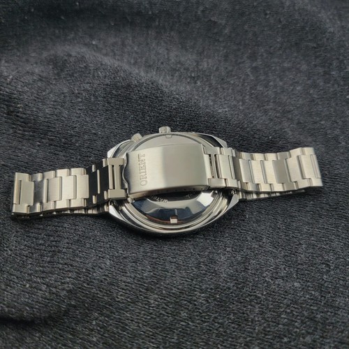 VINTAGE ORIENT COLLEGE MULTI YEAR CALENDAR AUTOMATIC GREEN JAPANESE MOV'T WATCH - Picture 11 of 12