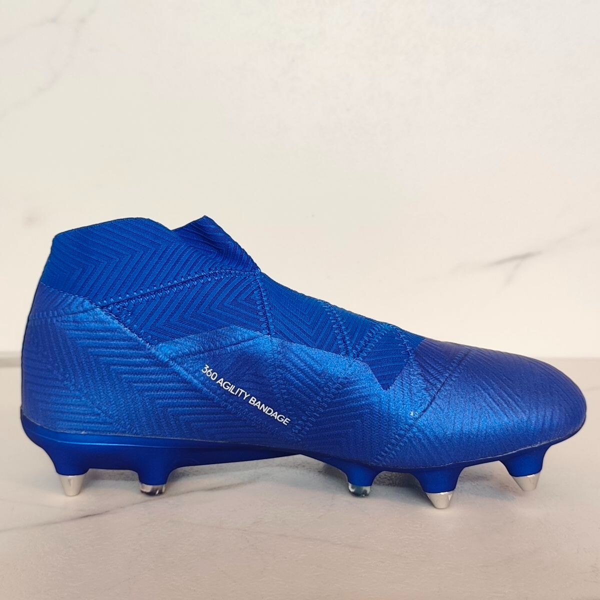 7/15まで値下げ！Nemeziz 18 ＋ SG Adidas Nemeziz 18 + SG