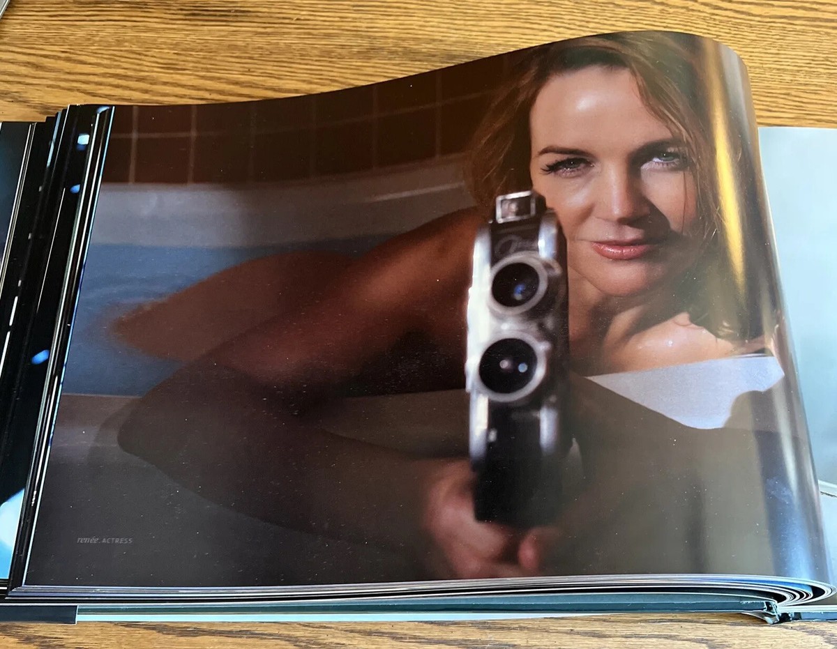 In The Tub The Special Edition:By Th Scott With slipcase,Cinematic