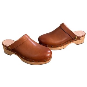 J.Crew NWOT Brown Leather Clog Mules Studded Wood Platform Size 12  70’ vibe NEW Jcrew Leather Clogs. Worn once? Maybe not even.... | Depop main image 4