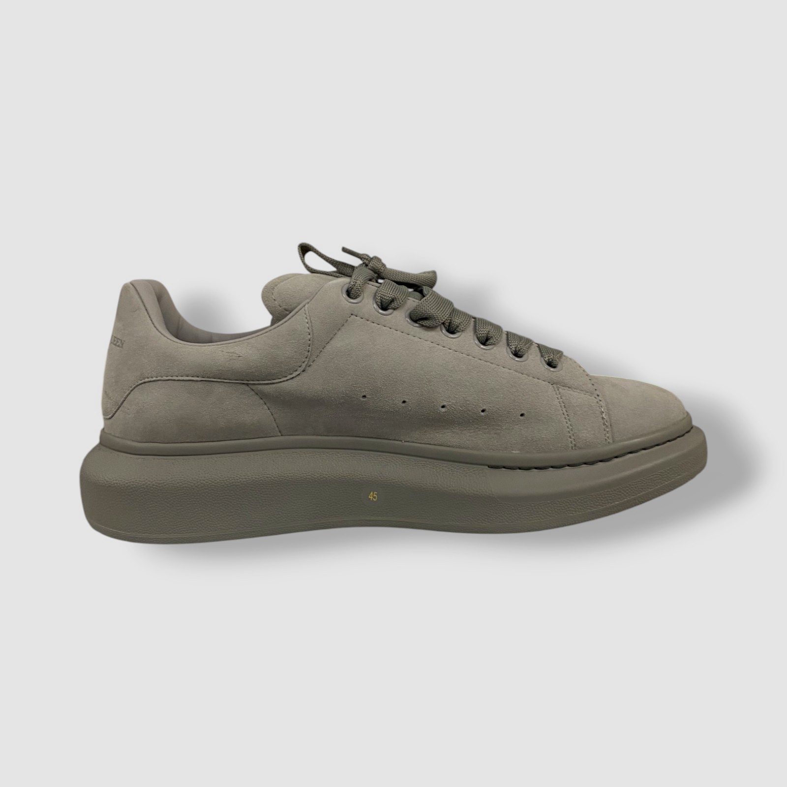 SAOLA Alexander McQueen sneaker stringata uomo grigio scamosciato scarpa sinistra solo taglia US 12