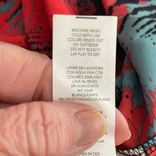 Neu Fabletics Strampler Rot/Schwarz Digitaldruck M - Bild 9 von 10