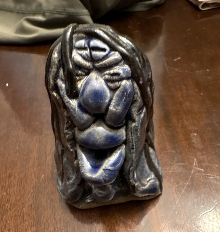 Drood Rox ceramic figure vintage Thor Ltd 1995