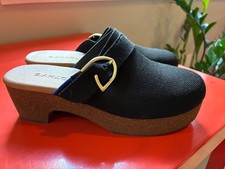 Rothy's women's clogs