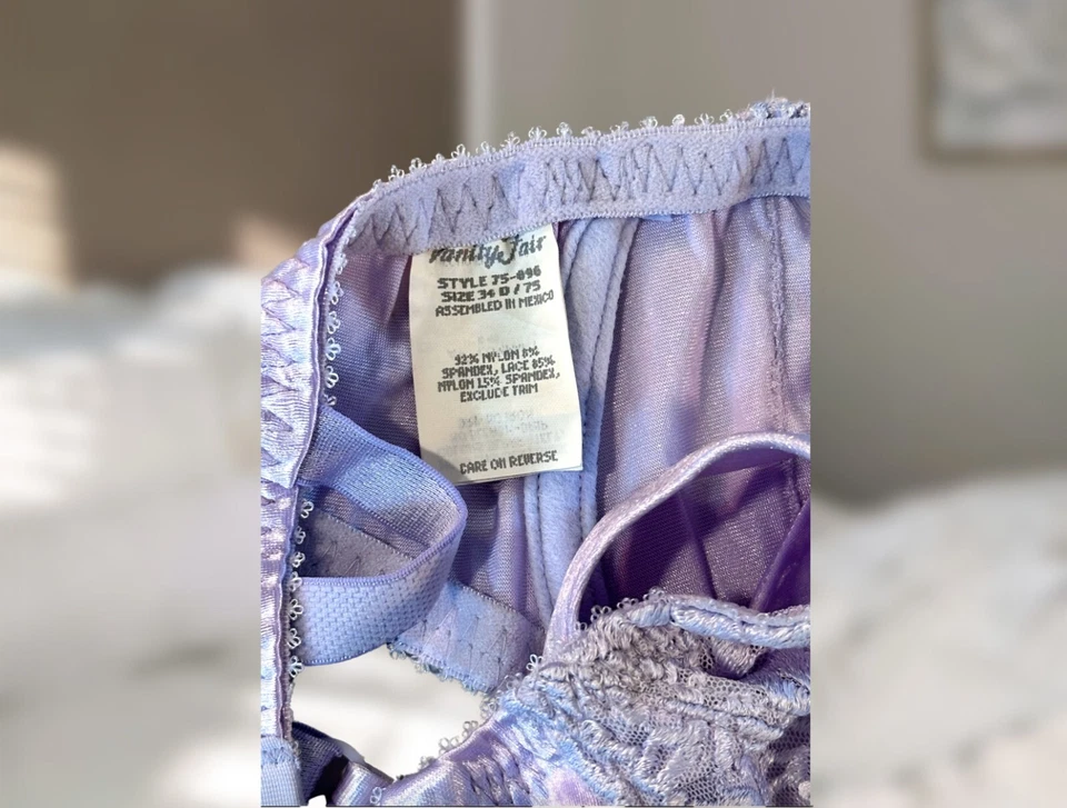 Vanity Fair Lace Bra Underwire Purple Lavender No Padding Size 34D - Image 4 of 4