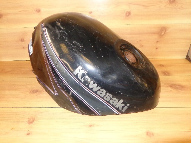 1991 1992 Kawasaki ZX600D ZX600 Ninja OEM Fuel Gas Tank