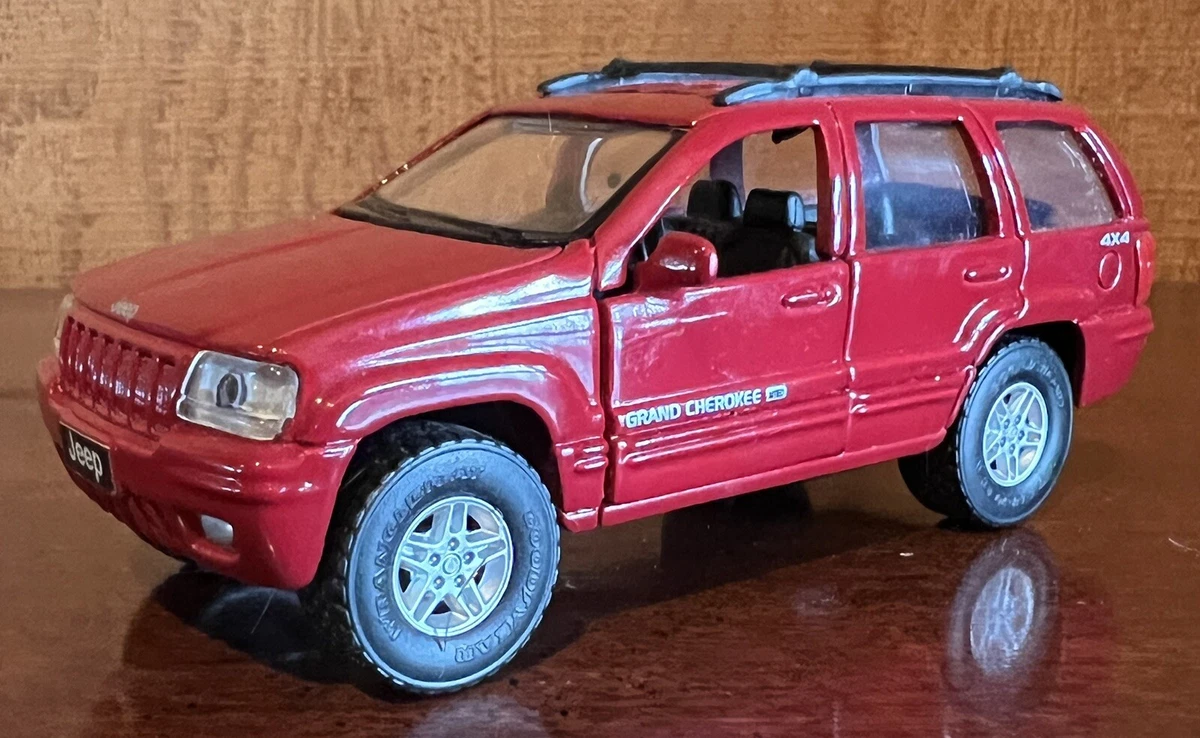 Jeep grand sales cherokee maisto