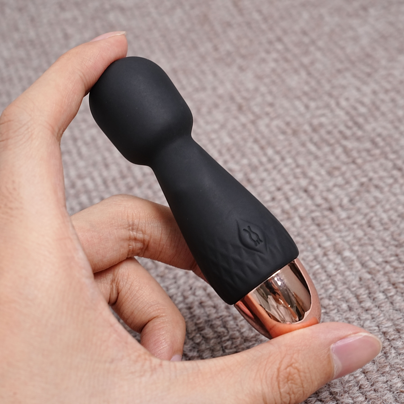 Rechargeable Mini Bullet Vibrator G-spot Massager Clit Dildo Sex Toys for Women 